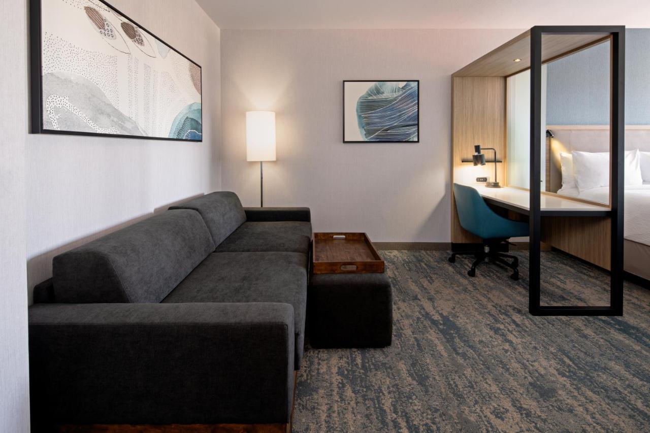 Springhill By Marriott Valencia