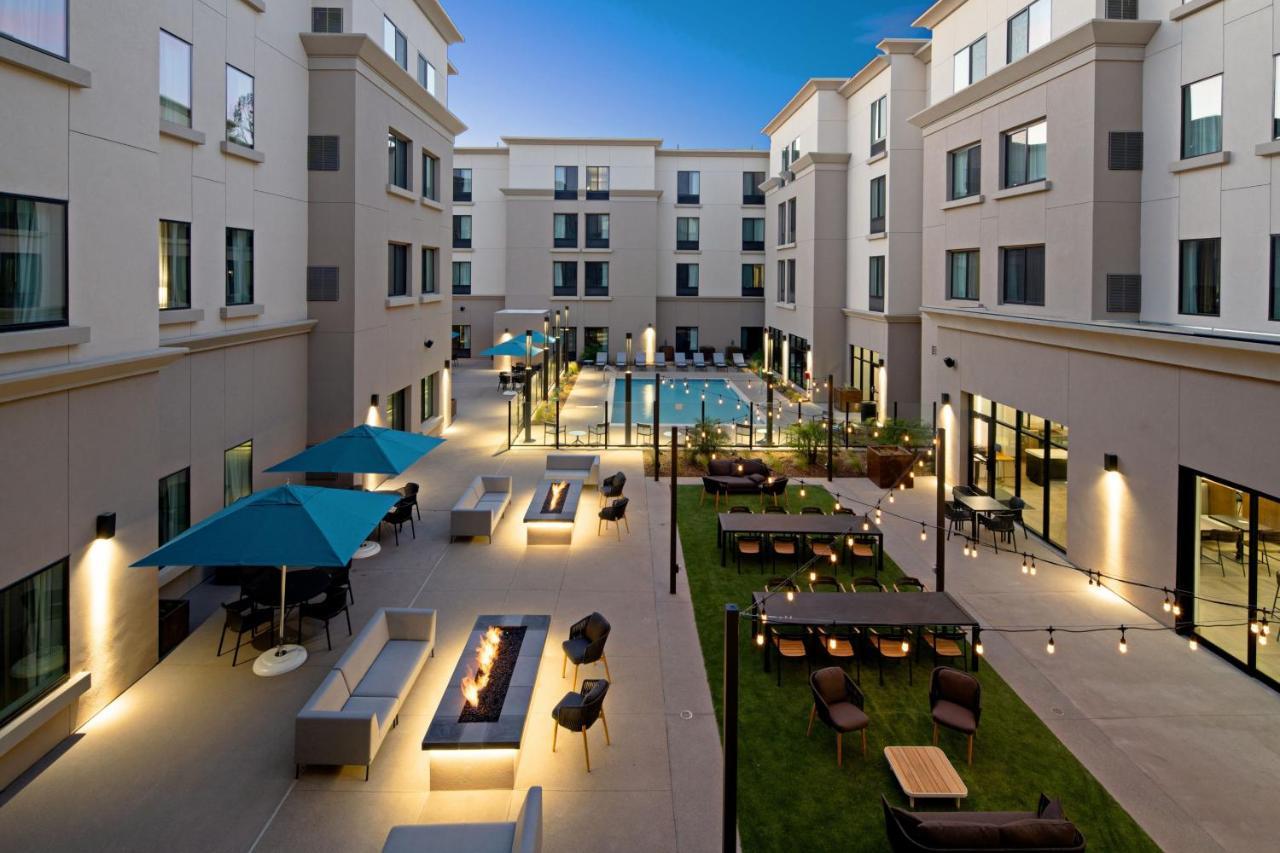 Springhill By Marriott Hotel 3*