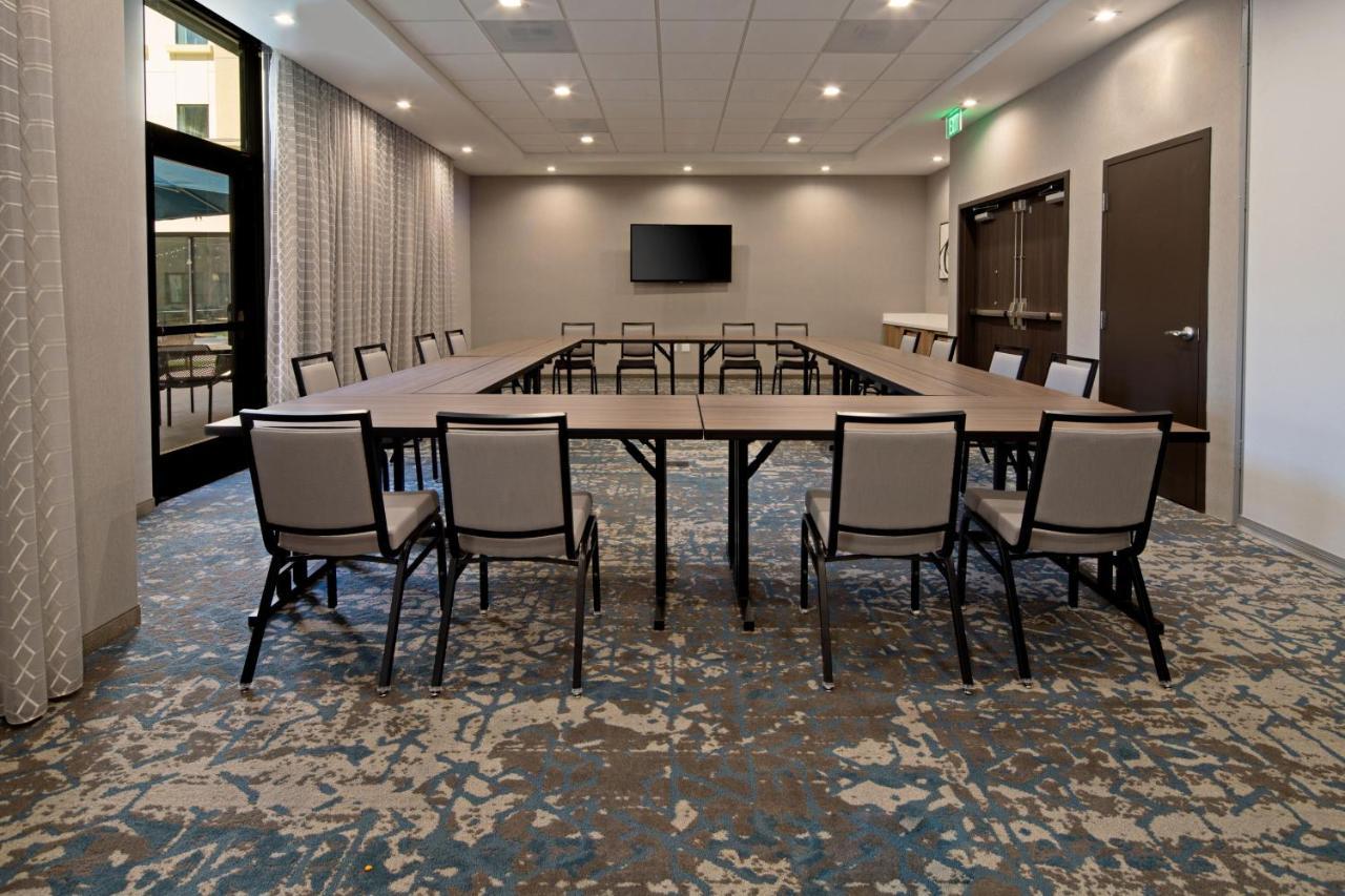 Springhill By Marriott Valencia