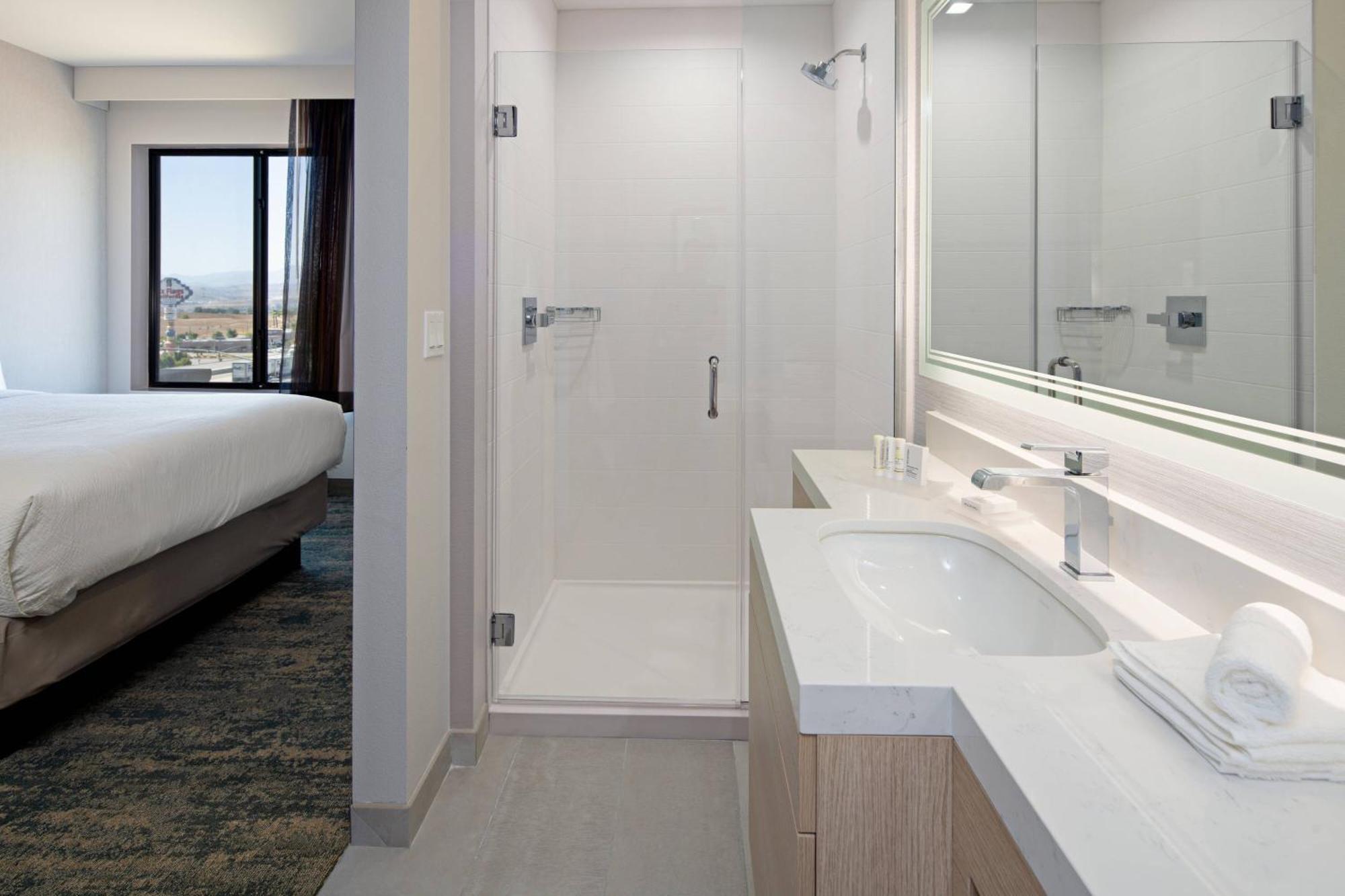 Springhill By Marriott Valencia